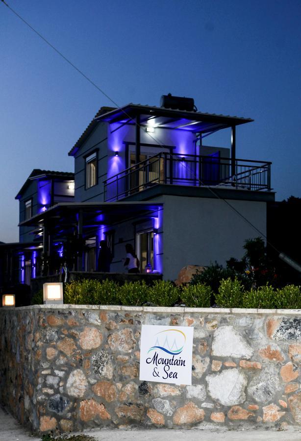 Mountain & Sea Apartment Kalamata Exterior photo